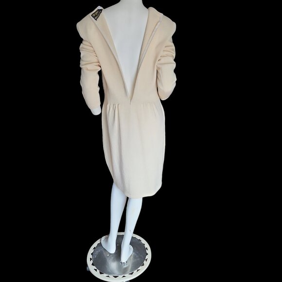 80's Designer Don Sayres for Wellmore Cream Hue Santana Knit Wool & Rayon Dress - Picture 4 of 8